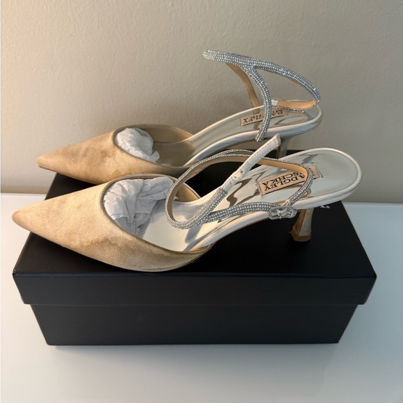 Badgley Mischka Autumn Heel - Picture 1 of 7